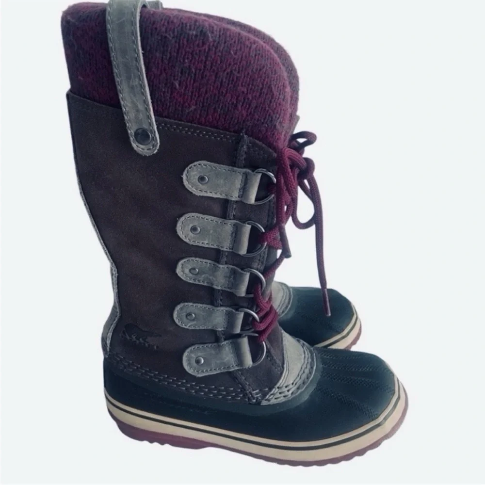 SOREL JOAN OF ARCTIC Waterproof Laced Boots Womens Size 5